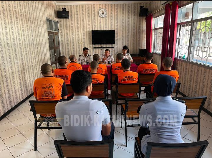 Bekali Tahanan Baru Sejak Hari Pertama, Rutan Jepara Gelar Mapenaling Hak dan Kewajiban