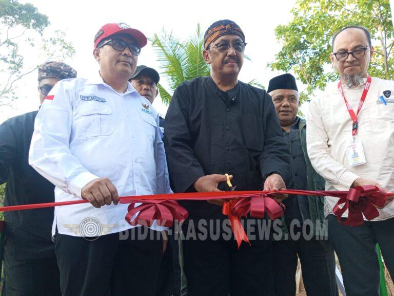 Asep Japar Resmikan Jembatan Gantung Sukajadi–Karangmekar, Perkuat Akses Warga Cimanggu