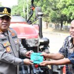 Kapolresta Cirebon Serahkan Bantuan Alsintan Kementan kepada Kelompok Tani, Perkuat Swasembada Pangan Nasional
