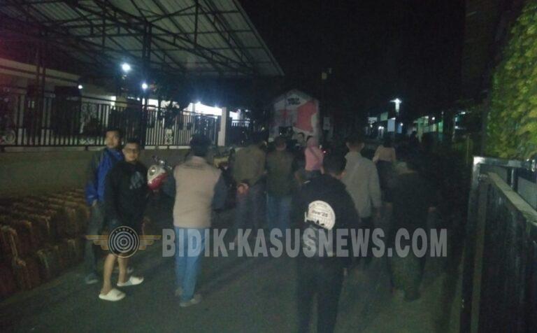 Diduga ODGJ, Pria di Sukabumi Bacok Ibu Kandung hingga Kepala Terluka 18 Jahitan