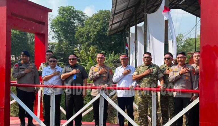 Dansat Brimob Polda Sumsel Ikuti Peresmian Jembatan Merah Putih Presisi