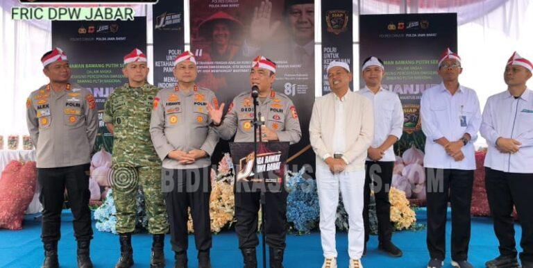 Wakapolri Berikan bansos 1.000 paket untuk 2 Gapoktan Bawang putih di Cianjur