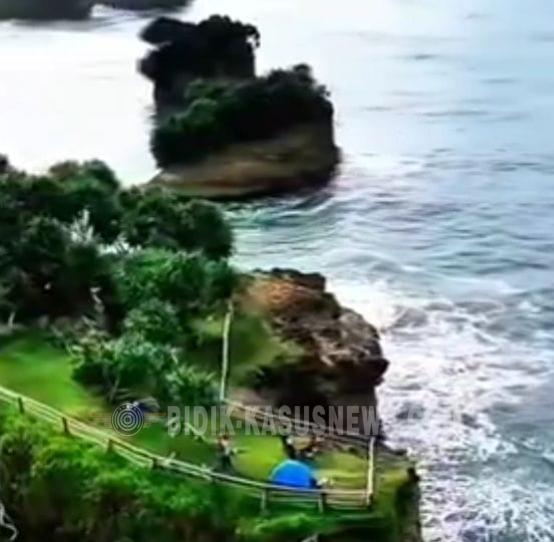 Batu Panginten, Surga Camping di Tepi Tebing Pantai Selatan Sukabumi