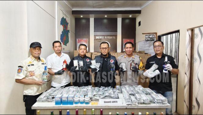 Polres Sukabumi Sita Puluhan Ribu Obat Berbahaya dan Ribuan Botol Miras