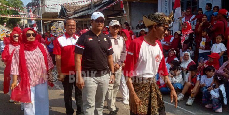 Legislator PKS Apresiasi Kekompakan Warga Tipar Selenggarakan Jalan Santai HUT RI ke-81