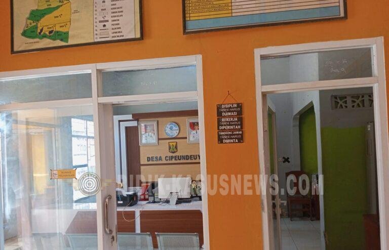 Kades Cipeundeuy Tanamkan Disiplin Mandiri, Perangkat Desa Dituntut Bekerja Tanpa Diawasi