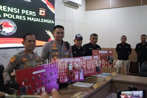 Polres Majalengka Gelar Konferensi Pers Ungkap Kasus Peredaran Sabu 18,13 Gram