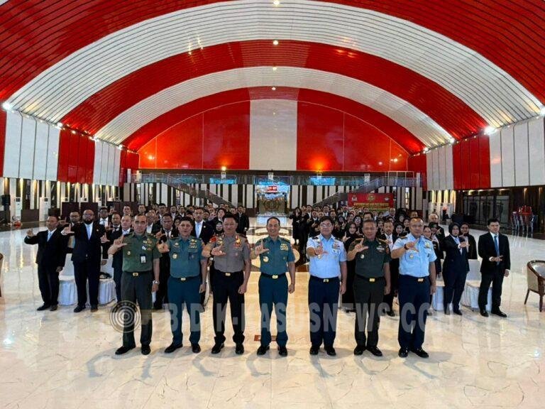 Danpas Gegana Korbrimob Hadiri Penutupan TOT PPNK Angkatan ke-40, Perkuat Semangat Kebangsaan