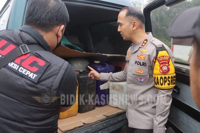 Awasi Distribusi BBM,Kapolres Sintang Temukan”Tangki Siluman”Di Dalam Mobil