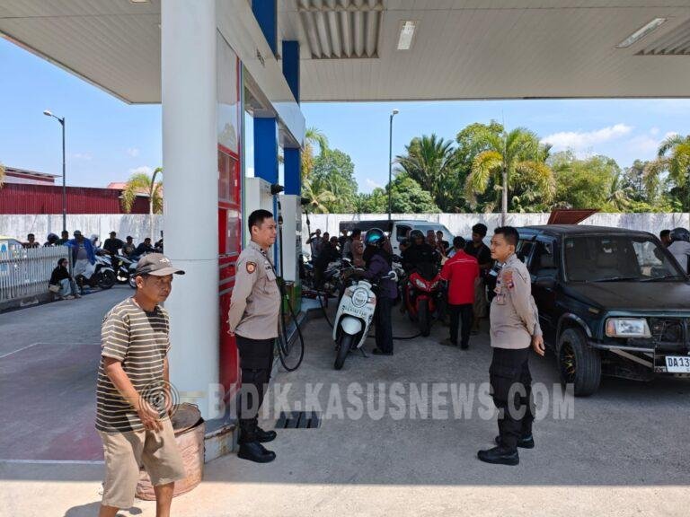 Pastikan Distribusi BBM Aman, Polsek Amuntai Selatan Patroli dan Monitor SPBU Panyiuran