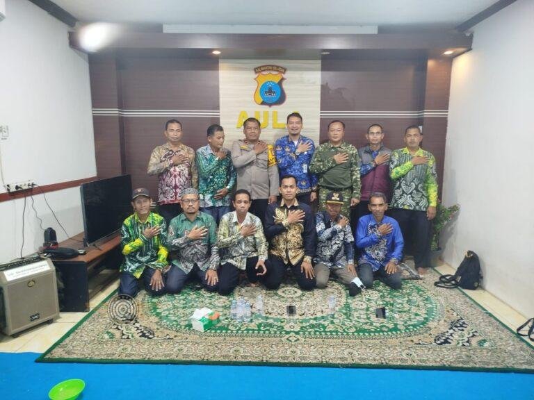 Kapolsek Danau Panggang dan Forkopimcam Perkuat Sinergi Jaga Kamtibmas dan Antisipasi Karhutla