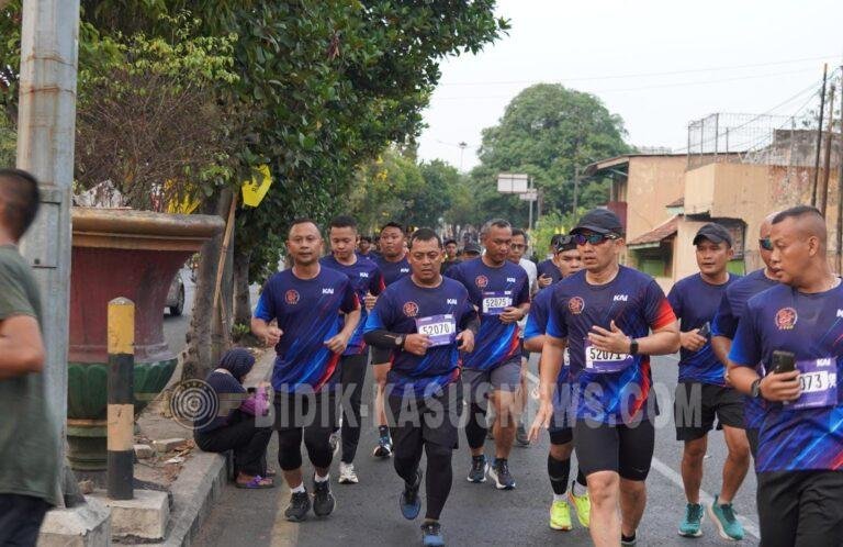 HUT TNI ke-81 di Bandar Lampung Meriah, Kodim 0410/KBL Kawal Fun Run 4.000 Peserta