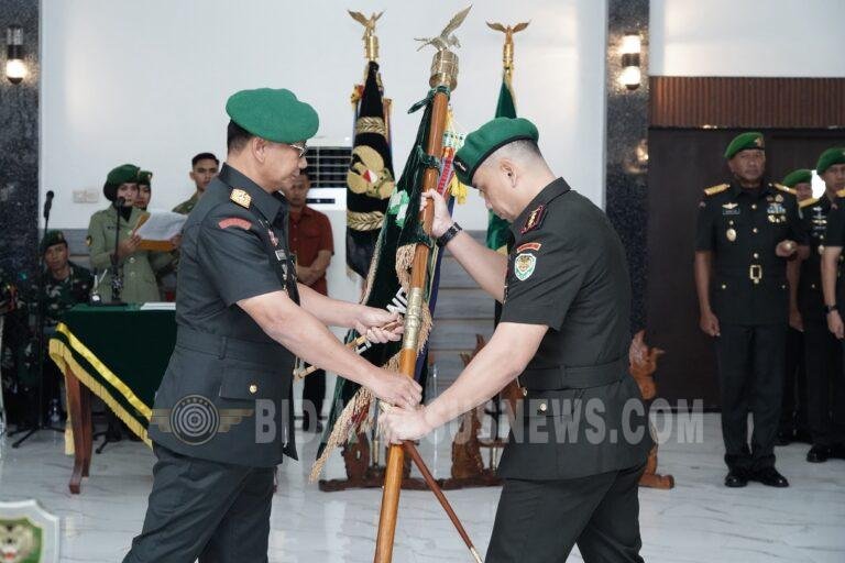 Pangdam III/Siliwangi Pimpin Sertijab Danrem 063/SGJ dan Danbrigif 15/Kujang II