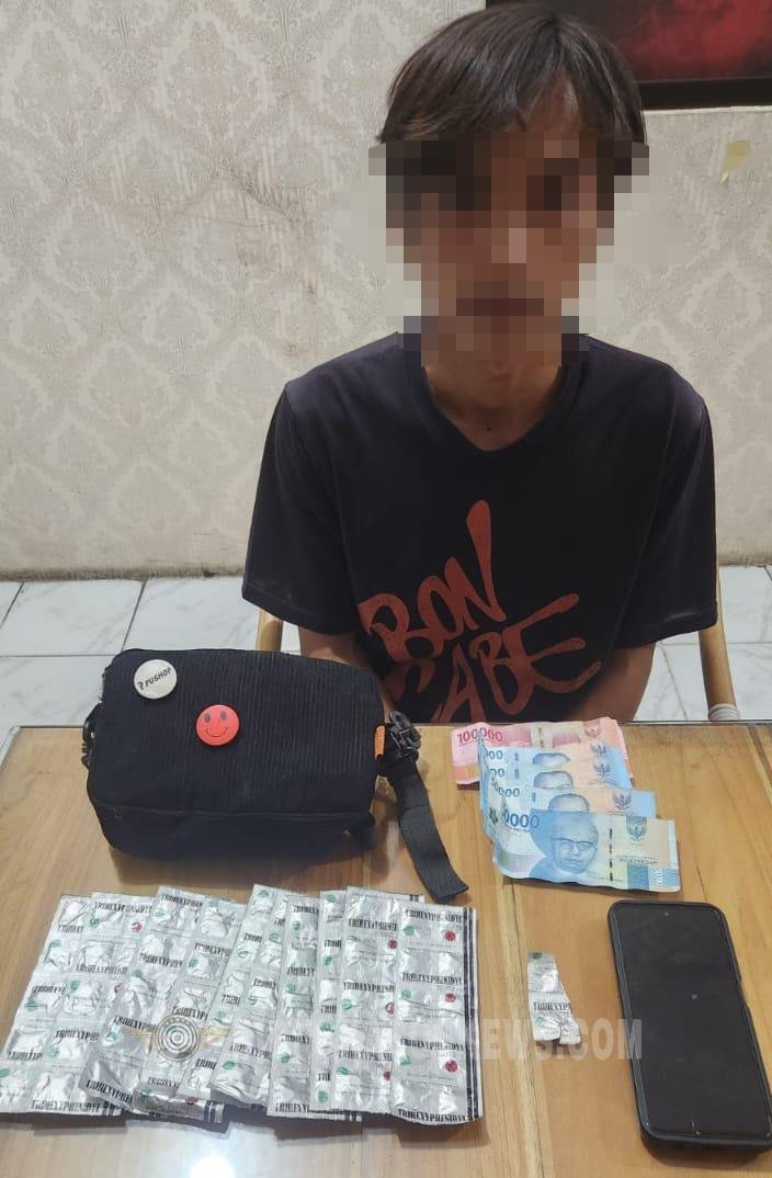 Polresta Cirebon Berantas OKT dan Miras, Tiga Pelaku Dibekuk dan 655 Botol Disita