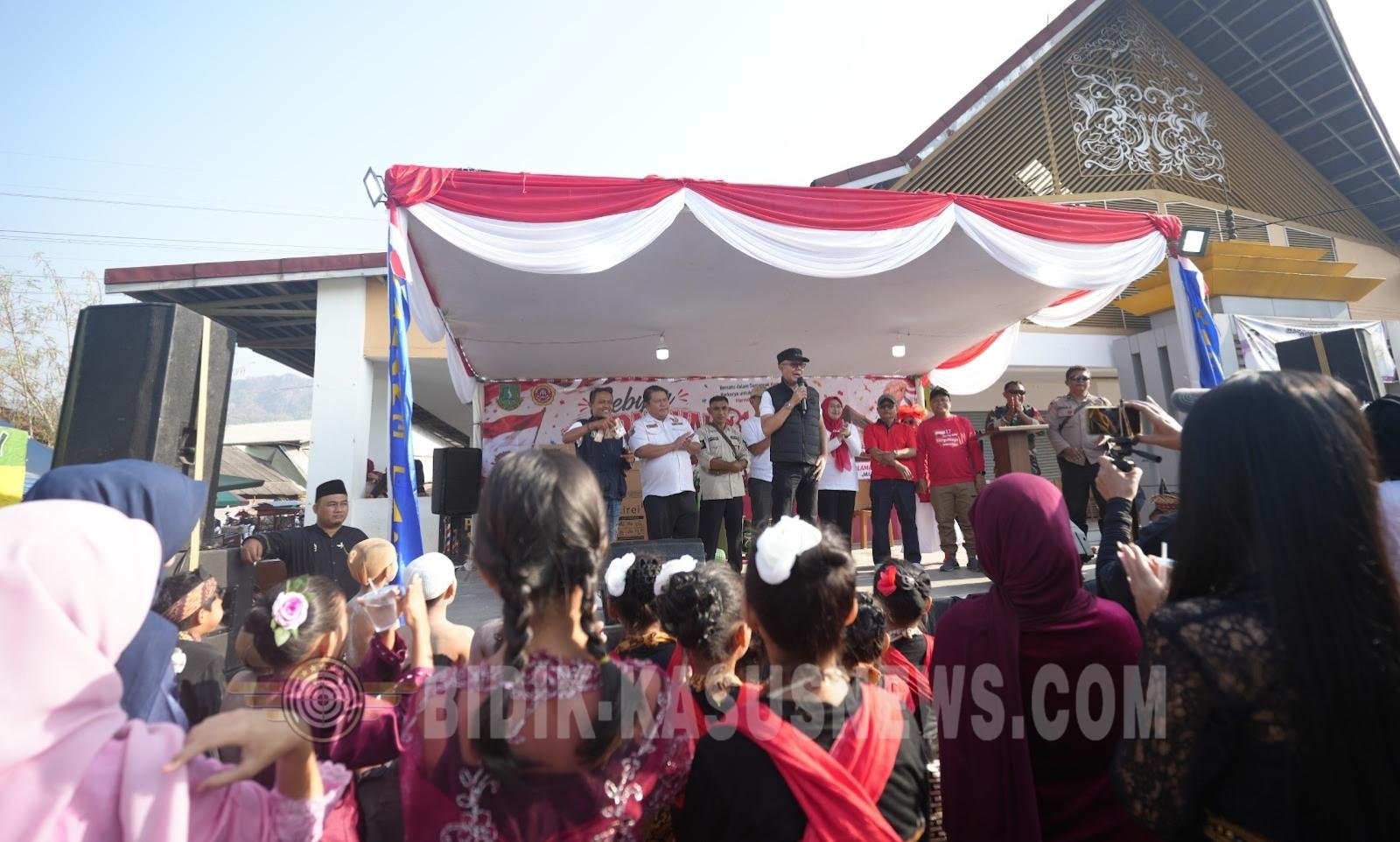 Gebyar Karnaval Lembursitu Bangkitkan Sektor Ekonomi dan Budaya Warga