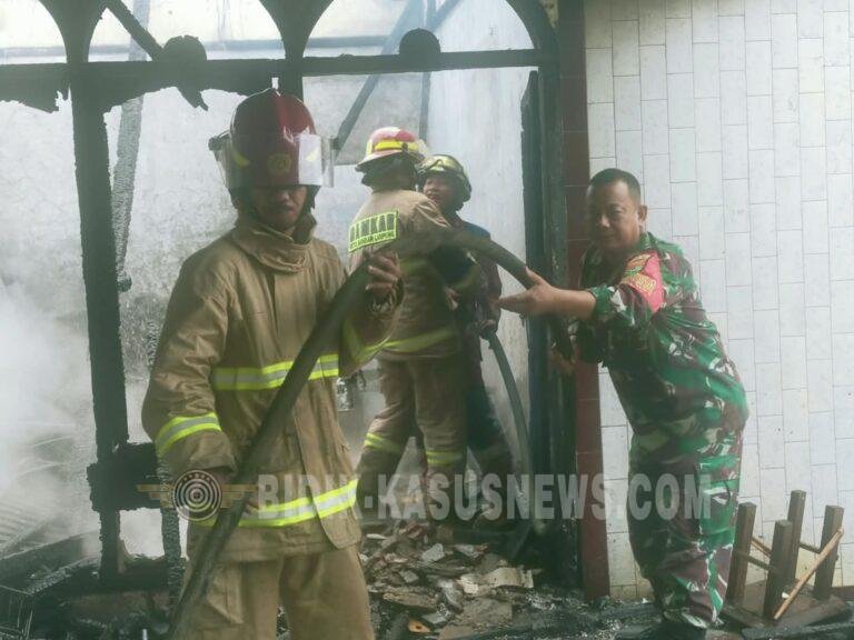 “Rumah di Rajabasa Nunyai Terbakar, Diduga Dipicu Kebocoran Kompor Portabel”
