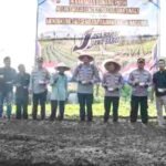 Dukung Swasembada Pangan, Polres Majalengka Tanam Bawang Putih di Nunuk Baru