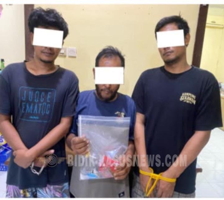 Tiga Pria Diduga Pengedar Sabu Diciduk di Mlonggo, Polisi Sita 1,09 Gram