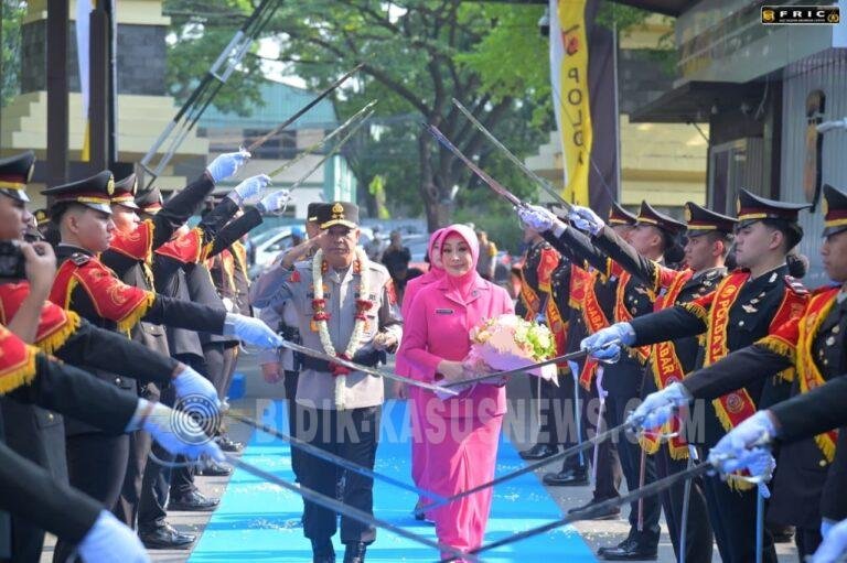 Resmi Pimpin Polda Jabar, Irjen Pol. Hengki Janji Lanjutkan Program Baik dan Bereskan PR