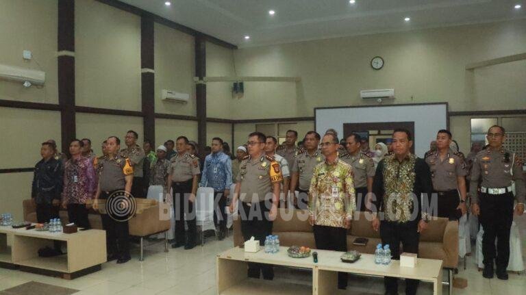 Polres HSU Bersama 56 Lurah dan Kades Perkuat Sinergi Pencegahan Karhutla di Kalimantan Selatan