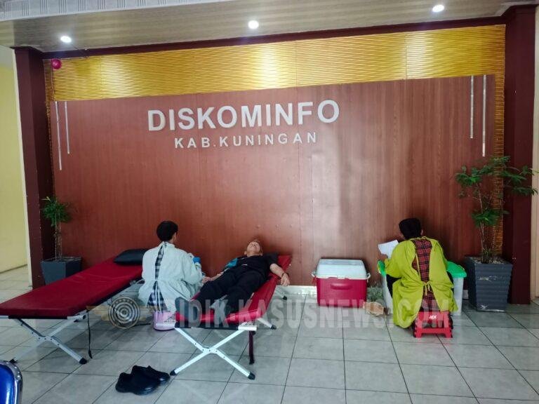 Teteskan Darah, Hadirkan Kehidupan: Diskominfo Kuningan Buktikan Kepedulian Tinggi Lewat Aksi Donor Darah Rutin