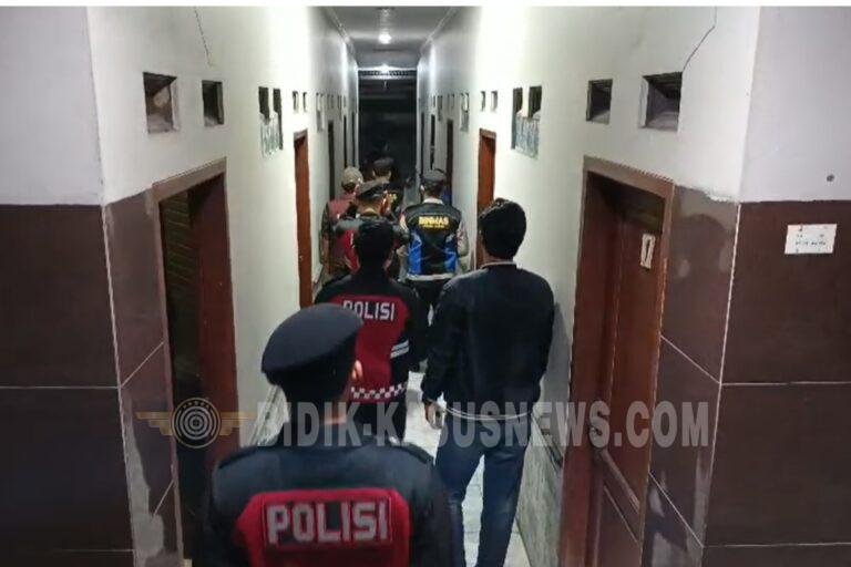 Razia Malam Polres Kuningan Temukan Pasangan Pelajar di Kamar Kos