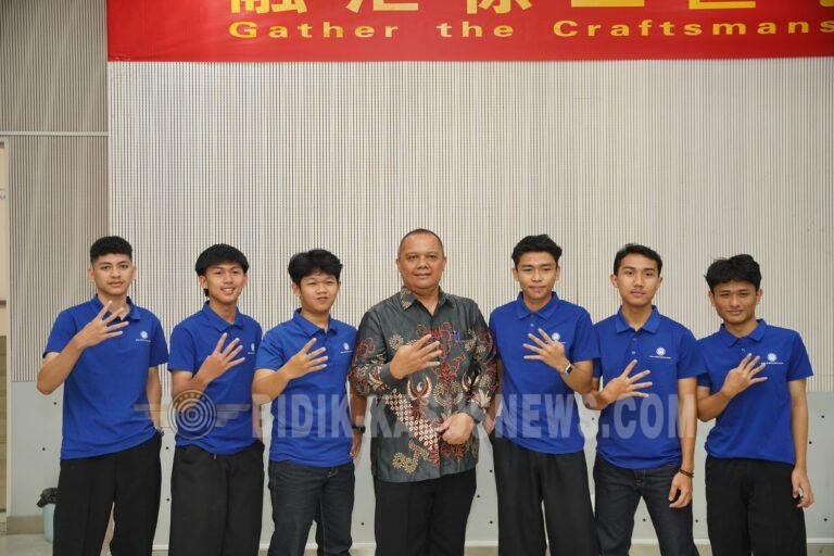 Enam Alumni SMKN 4 Sukabumi Kuliah di China, Dibidik Bekerja di XCMG