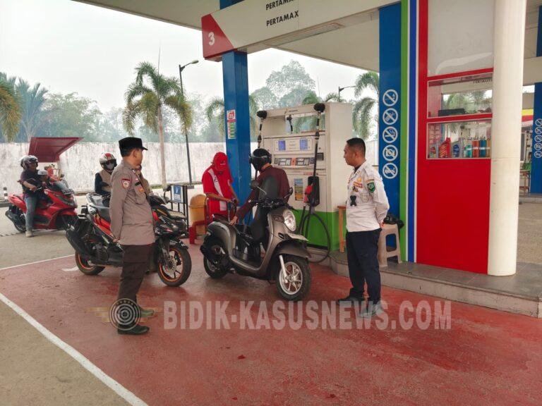 Polsek Amuntai Selatan Pantau Distribusi BBM di SPBU Panyiuran, Situasi Terpantau Aman dan Kondusif