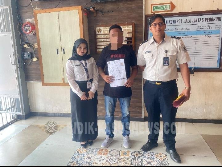 Satu Warga Binaan Rutan Jepara Jalani Program Pembebasan Bersyarat, Dikawal ke Bapas