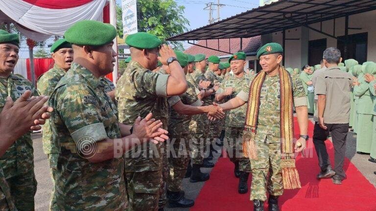Kodim 0410/KBL Resmi Berganti Komandan, Danrem 043/Gatam Tekankan Prajurit Aktif Dekat dengan Masyarakat
